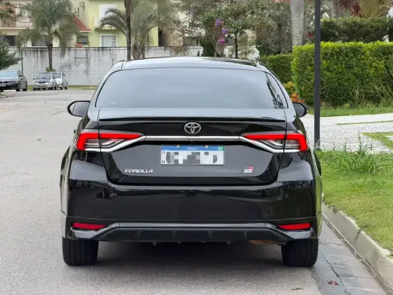 TOYOTA-COROLLA-2021