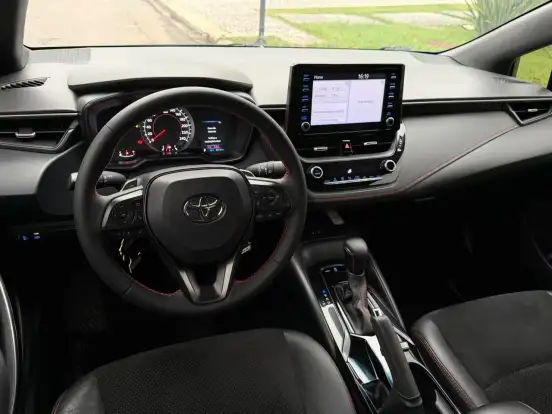 TOYOTA-COROLLA-2021