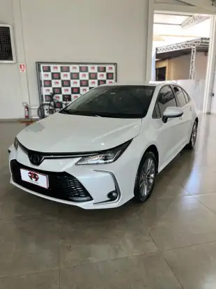 TOYOTA-COROLLA-2025