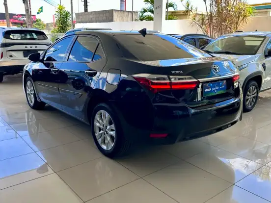 TOYOTA-COROLLA-2.0 XEI 16V FLEX 4P AUTOMÁTICO TOYOTA-COROLLA-2017