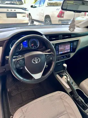 TOYOTA-COROLLA-2017