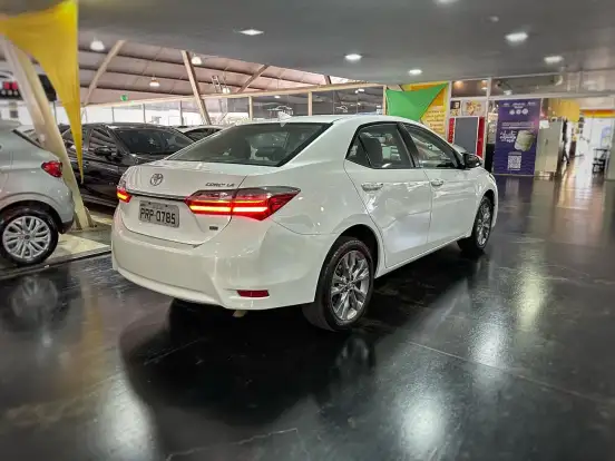 TOYOTA-COROLLA-2.0 XEI 16V FLEX 4P AUTOMÁTICO TOYOTA-COROLLA-2018