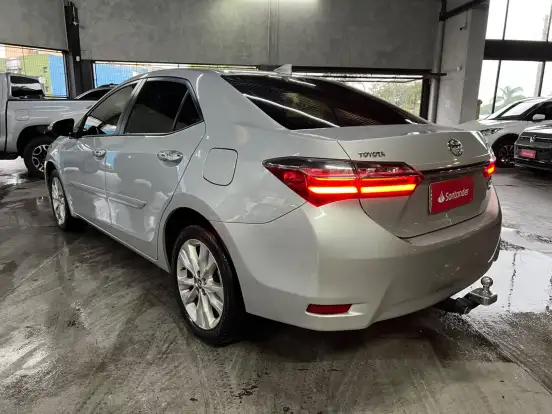 TOYOTA-COROLLA-2.0 XEI 16V FLEX 4P AUTOMÁTICO TOYOTA-COROLLA-2017