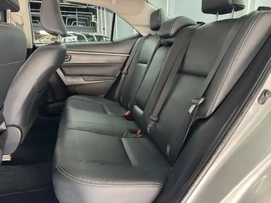 TOYOTA-COROLLA-2018