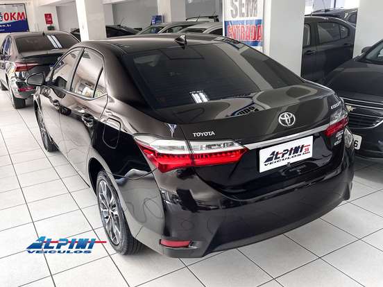 TOYOTA-COROLLA-2.0 ALTIS 16V FLEX 4P AUTOMÁTICO TOYOTA-COROLLA-2017