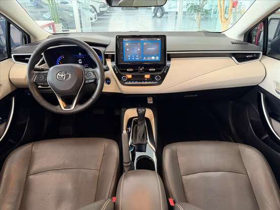 TOYOTA-COROLLA-2022
