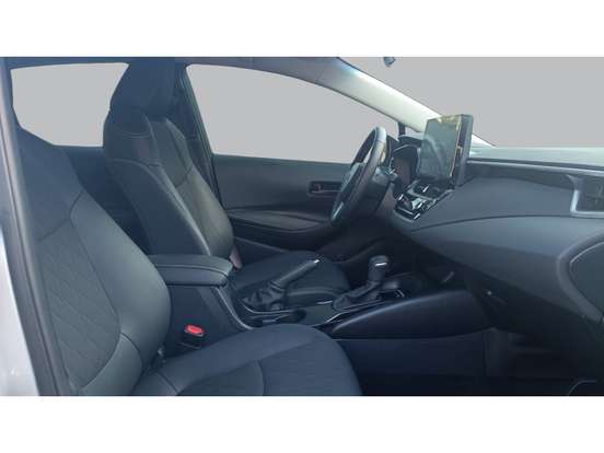 TOYOTA-COROLLA-2025