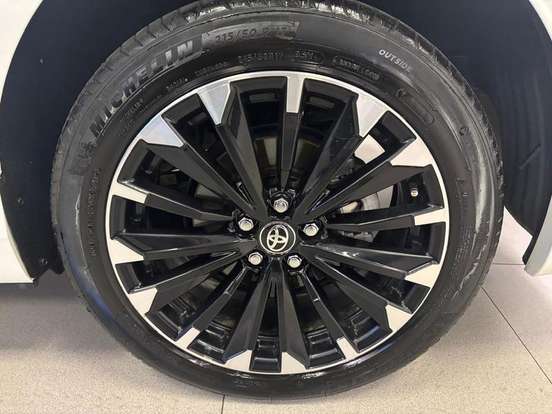 TOYOTA-COROLLA-2023