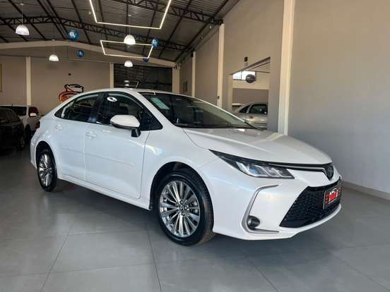TOYOTA-COROLLA-2024
