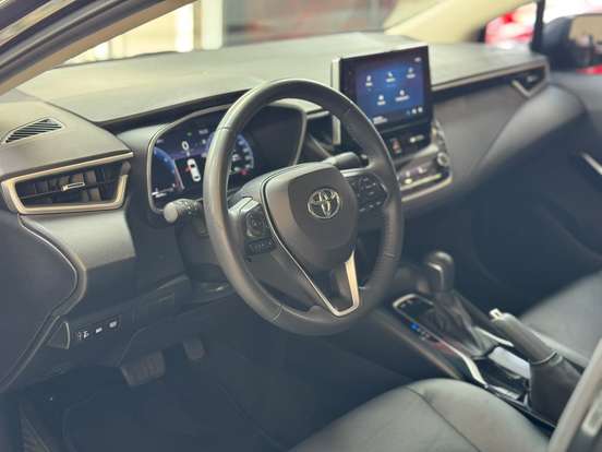 TOYOTA-COROLLA-2024