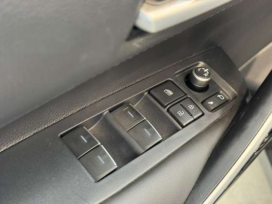 TOYOTA-COROLLA-2.0 VVT-IE FLEX XEI DIRECT SHIFT TOYOTA-COROLLA-2024