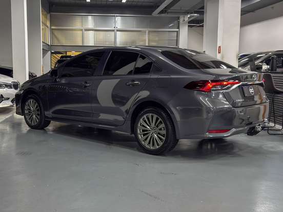 TOYOTA-COROLLA-2023
