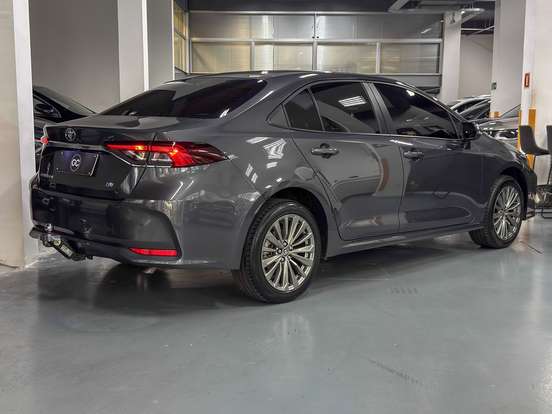TOYOTA-COROLLA-2023