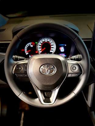 TOYOTA-COROLLA-2021