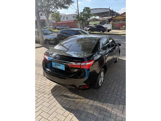 TOYOTA-COROLLA-2017