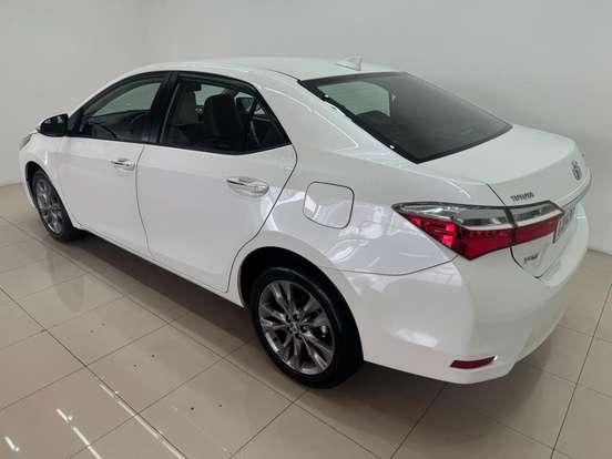 TOYOTA-COROLLA-2018