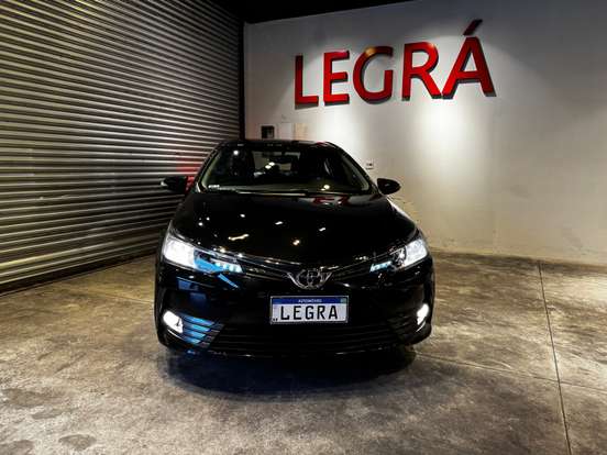 TOYOTA-COROLLA-2018