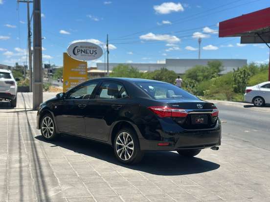 TOYOTA-COROLLA-2015