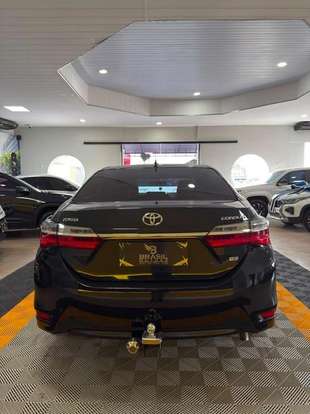 TOYOTA-COROLLA-2019