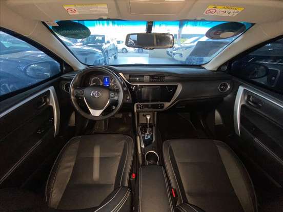 TOYOTA-COROLLA-2018