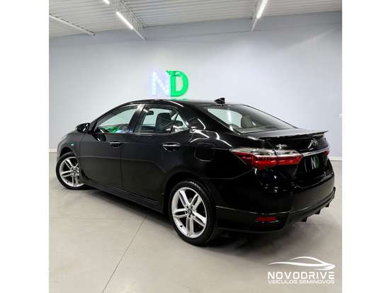 TOYOTA-COROLLA-2017