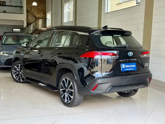 TOYOTA-COROLLA CROSS-2022