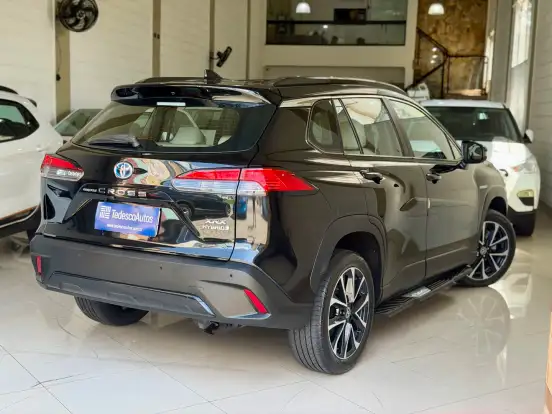 TOYOTA-COROLLA CROSS-2022