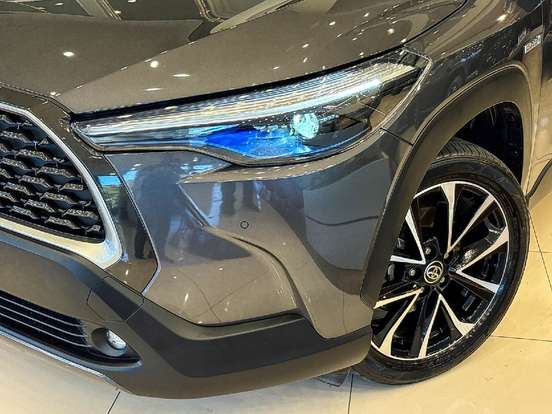 TOYOTA-COROLLA CROSS-2024