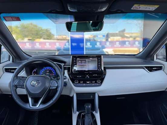 TOYOTA-COROLLA CROSS-2021