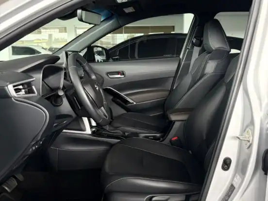 TOYOTA-COROLLA CROSS-2.0 VVT-IE FLEX XRE DIRECT SHIFT TOYOTA-COROLLA CROSS-2025