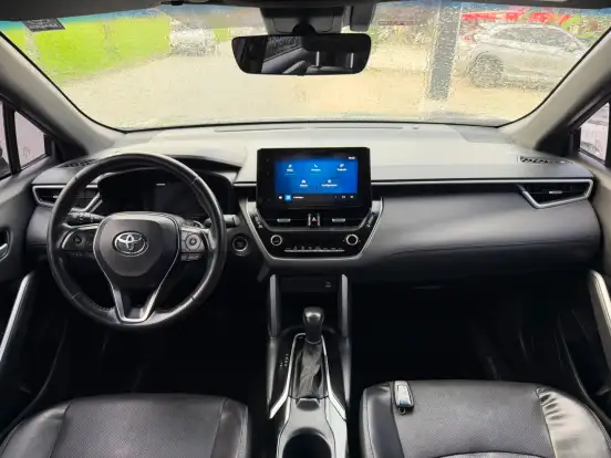 TOYOTA-COROLLA CROSS-2023