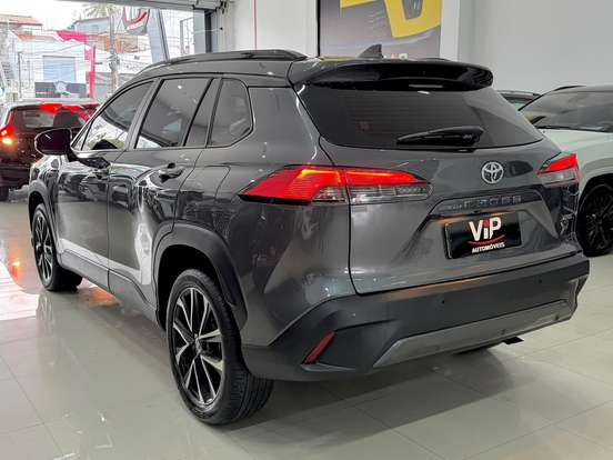 TOYOTA-COROLLA CROSS-2024