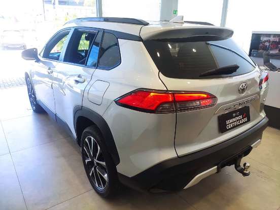 TOYOTA-COROLLA CROSS-2025