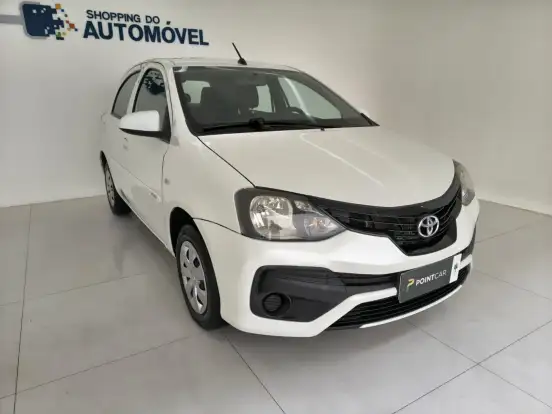 TOYOTA-ETIOS-2019