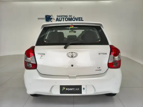 TOYOTA-ETIOS-1.3 X 16V FLEX 4P MANUAL TOYOTA-ETIOS-2019