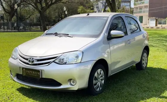 TOYOTA ETIOS 1.3 X 16V FLEX 4P MANUAL