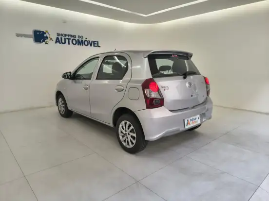 TOYOTA-ETIOS-1.3 X 16V FLEX 4P MANUAL TOYOTA-ETIOS-2019