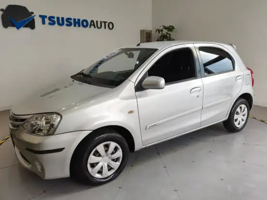 TOYOTA-ETIOS-1.3 XS 16V FLEX 4P MANUAL TOYOTA-ETIOS-2013