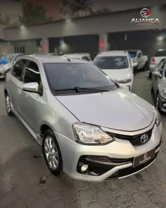 TOYOTA-ETIOS-2017