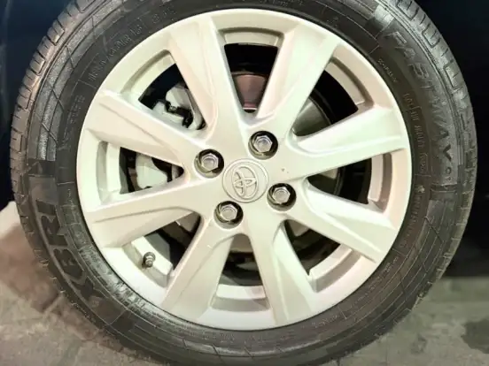 TOYOTA-ETIOS-1.5 XLS 16V FLEX 4P AUTOMÁTICO TOYOTA-ETIOS-2017
