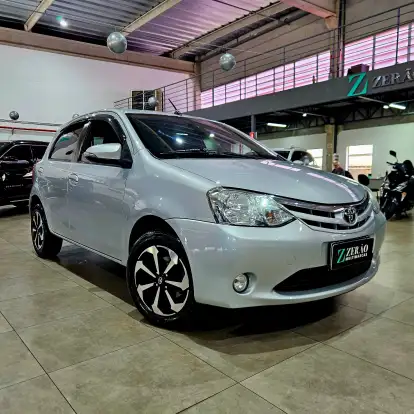 TOYOTA-ETIOS-1.5 XLS 16V FLEX 4P AUTOMÁTICO TOYOTA-ETIOS-2016