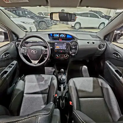 TOYOTA-ETIOS-1.5 XLS 16V FLEX 4P AUTOMÁTICO TOYOTA-ETIOS-2016