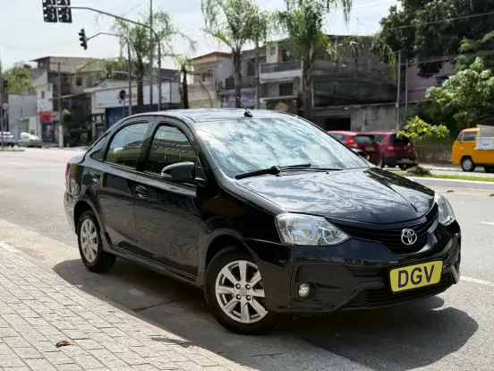 TOYOTA-ETIOS-1.5 XLS SEDAN 16V FLEX 4P AUTOMÁTICO TOYOTA-ETIOS-2017