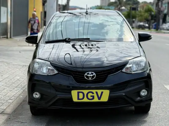 TOYOTA-ETIOS-1.5 XLS SEDAN 16V FLEX 4P AUTOMÁTICO TOYOTA-ETIOS-2017