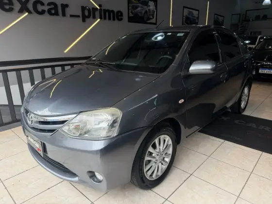 TOYOTA ETIOS 1.5 XLS SEDAN 16V FLEX 4P MANUAL