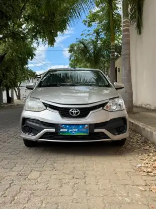 TOYOTA-ETIOS-2018