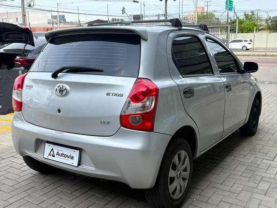 TOYOTA-ETIOS-1.3 16V FLEX 4P MANUAL TOYOTA-ETIOS-2013
