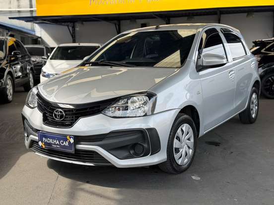 TOYOTA-ETIOS-2018