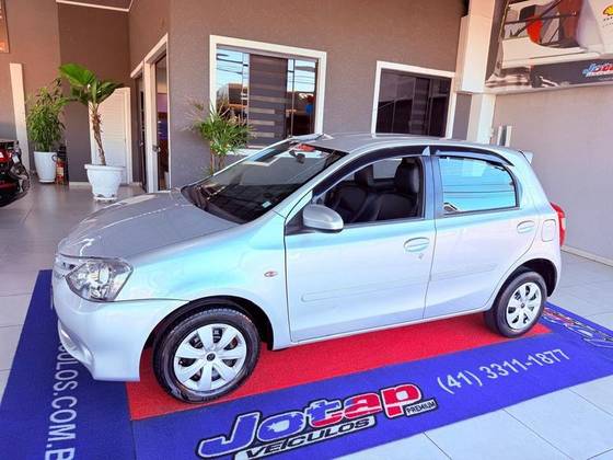 TOYOTA ETIOS 1.3 XS 16V FLEX 4P MANUAL