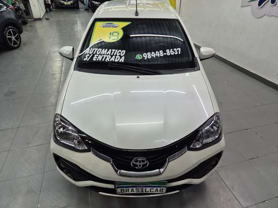 TOYOTA-ETIOS-2018